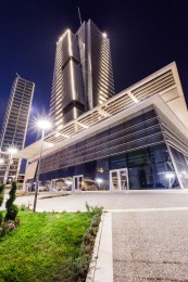 the_paragon_gece